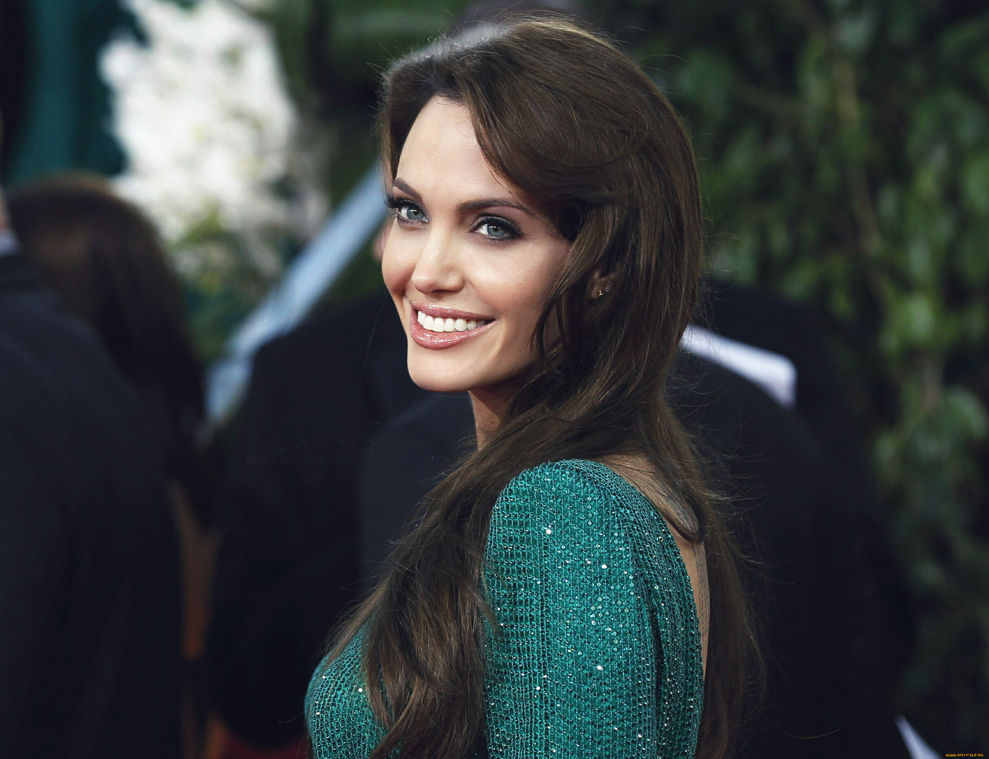 Angelina Jolie, 2, 